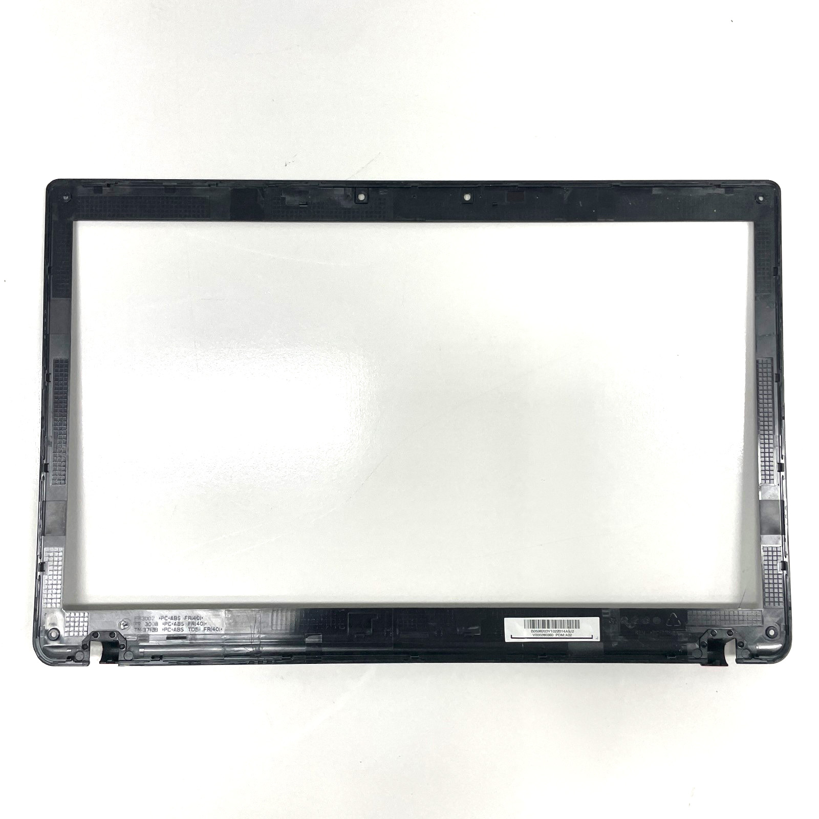 Toshiba Qosmio X870 X875 Bezel Ekran Çerçevesi - Görsel 2